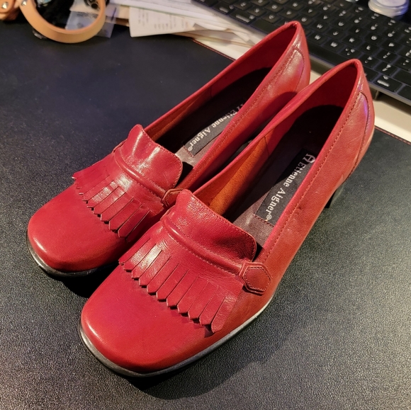 Vintage 90s Etienne Aigner red leather block heel pump - Picture 2 of 6